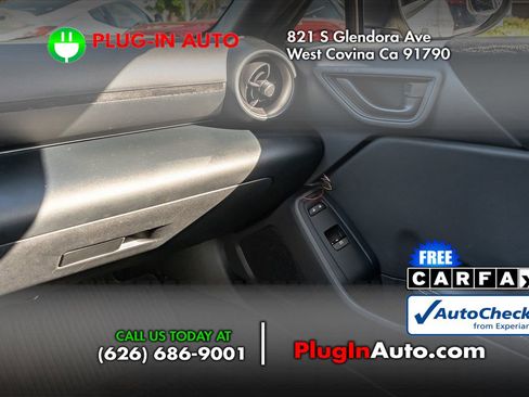 Used 2023 Toyota GR86 Premium image 16