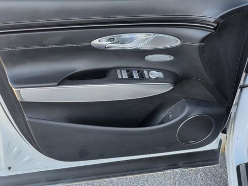 Used 2022 Genesis GV70 2.5T w/ Sport Prestige Package image 41