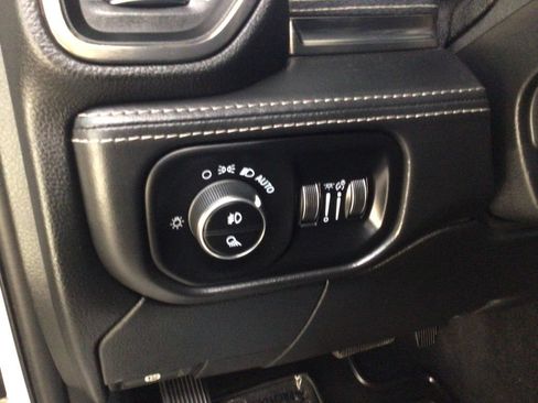 Used 2020 RAM 3500 Limited AWD/4WD image 18