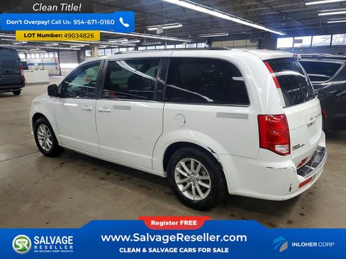 Used 2020 Dodge Grand Caravan SXT image 3