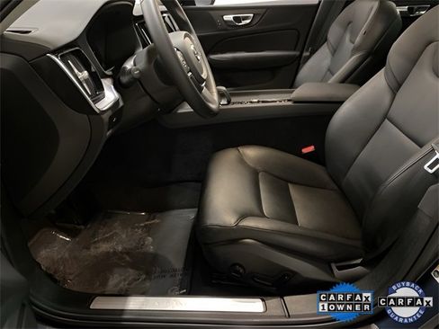 Used 2025 Volvo S60 B5 Core image 65