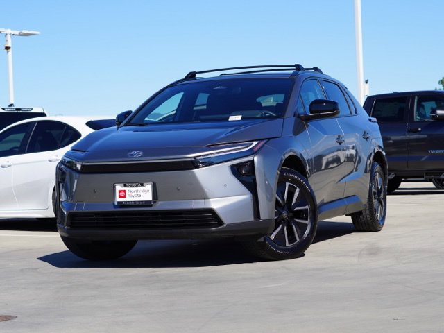 Used 2026 Toyota bZ FWD image 2