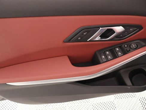 New 2026 BMW 330i xDrive Sedan w/ M Sport Package image 17