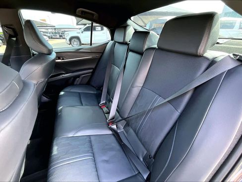 Used 2025 Toyota Camry XSE FWD image 18