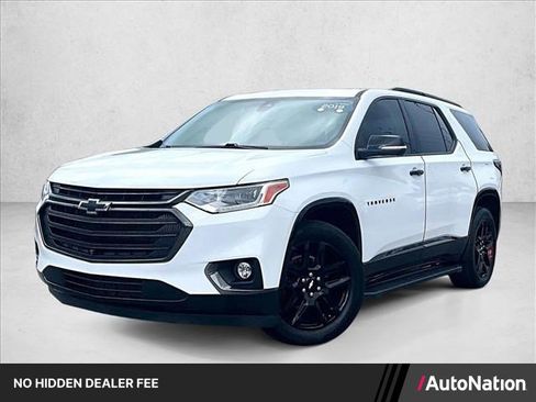 Used 2021 Chevrolet Traverse Premier w/ Redline Edition FWD image 1