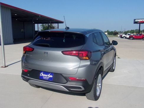 Used 2024 Buick Encore GX Preferred FWD image 4