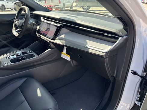 New 2026 Jeep Cherokee Limited AWD/4WD image 53