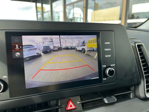 Used 2024 Kia Sportage LX image 24