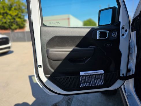 New 2026 Jeep Wrangler Unlimited Sport AWD/4WD image 21