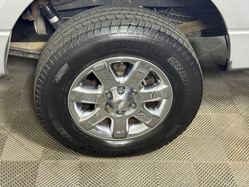 Used 2013 Ford F150 XLT w/ Luxury Equipment Group image 6