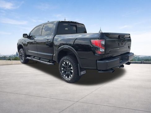 Used 2021 Nissan Titan PRO-4X w/ Pro-4x Convenience Package AWD/4WD image 3