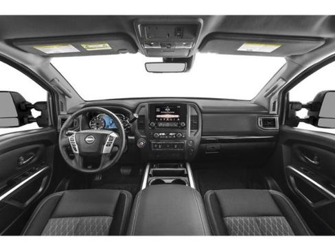 Used 2023 Nissan Titan SV w/ SV Convenience Package image 12