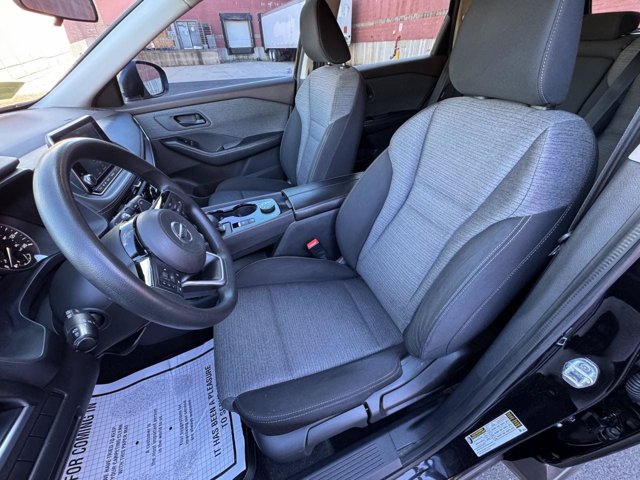 Used 2021 Nissan Rogue S AWD/4WD image 8