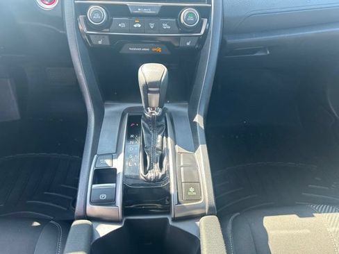 Certified 2018 Honda Civic EX image 19