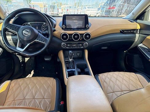 Used 2020 Nissan Sentra SV w/ SV Premium Package FWD image 11