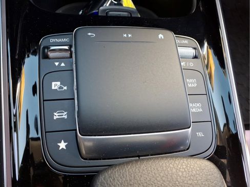 Certified 2023 Mercedes-Benz GLB 250 4MATIC image 32