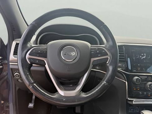 Used 2021 Jeep Grand Cherokee Limited AWD/4WD image 18