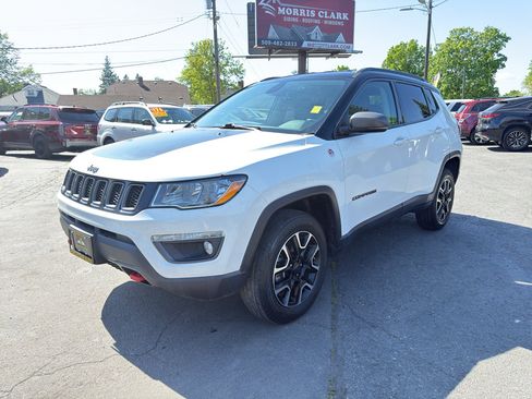 Used 2020 Jeep Compass Trailhawk AWD/4WD image 2