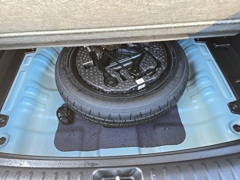 Used 2023 Kia Seltos S w/ Navigation Package image 35