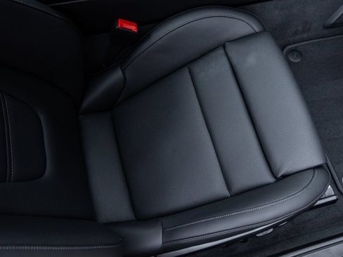 Certified 2026 Porsche 911 Carrera 4S AWD/4WD image 36