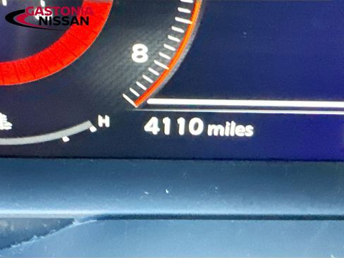 Used 2025 Nissan Z Performance w/ Floor Mat Package image 15