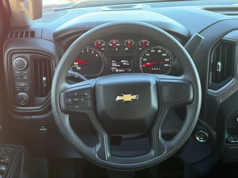 Used 2022 Chevrolet Silverado 1500 Custom image 15