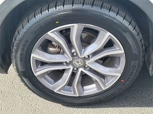 Used 2020 Honda CR-V Touring image 9