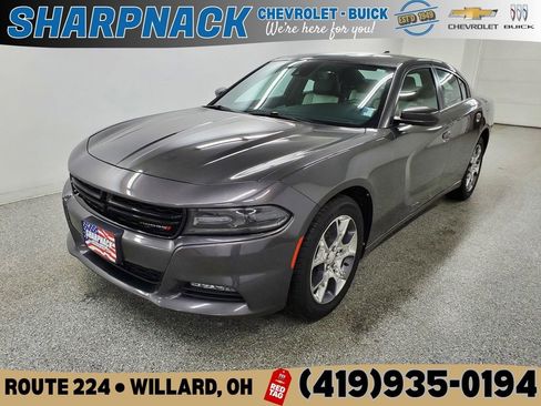 Used 2017 Dodge Charger SXT w/ AWD Premium Group image 1