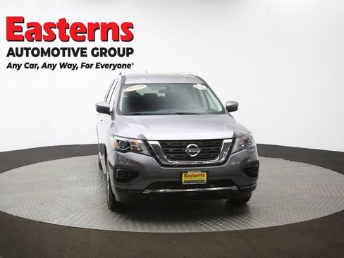 Used 2020 Nissan Pathfinder S image 54