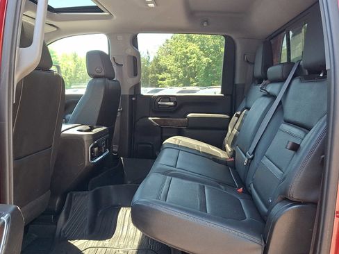 Used 2020 GMC Sierra 2500 Denali w/ Denali Ultimate Package AWD/4WD image 12