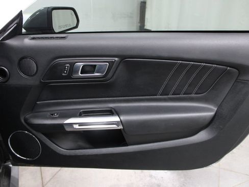 Used 2023 Ford Mustang Premium image 23