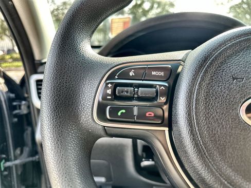 Used 2018 Kia Optima LX w/ Convenience Package image 31