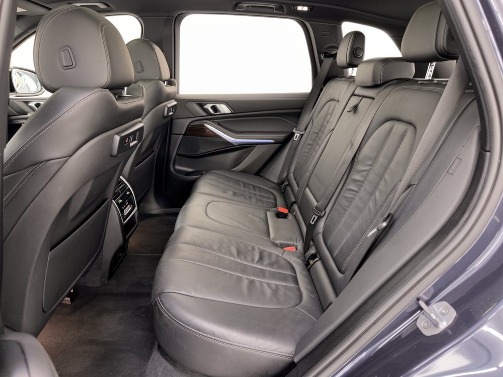 Used 2019 BMW X5 xDrive40i w/ Convenience Package AWD/4WD image 24