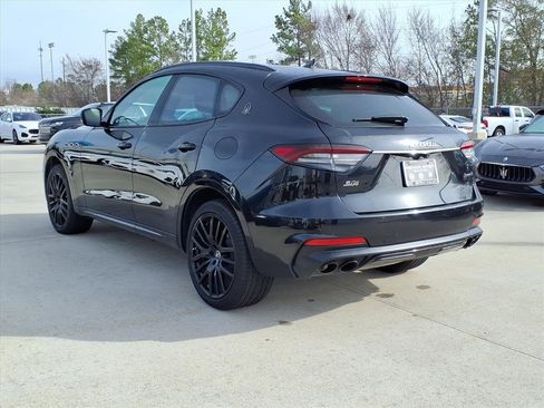 Used 2021 Maserati Levante S image 9