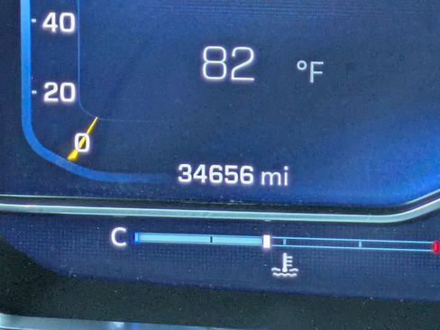 Used 2024 Chevrolet Tahoe RST w/ Luxury Package image 11