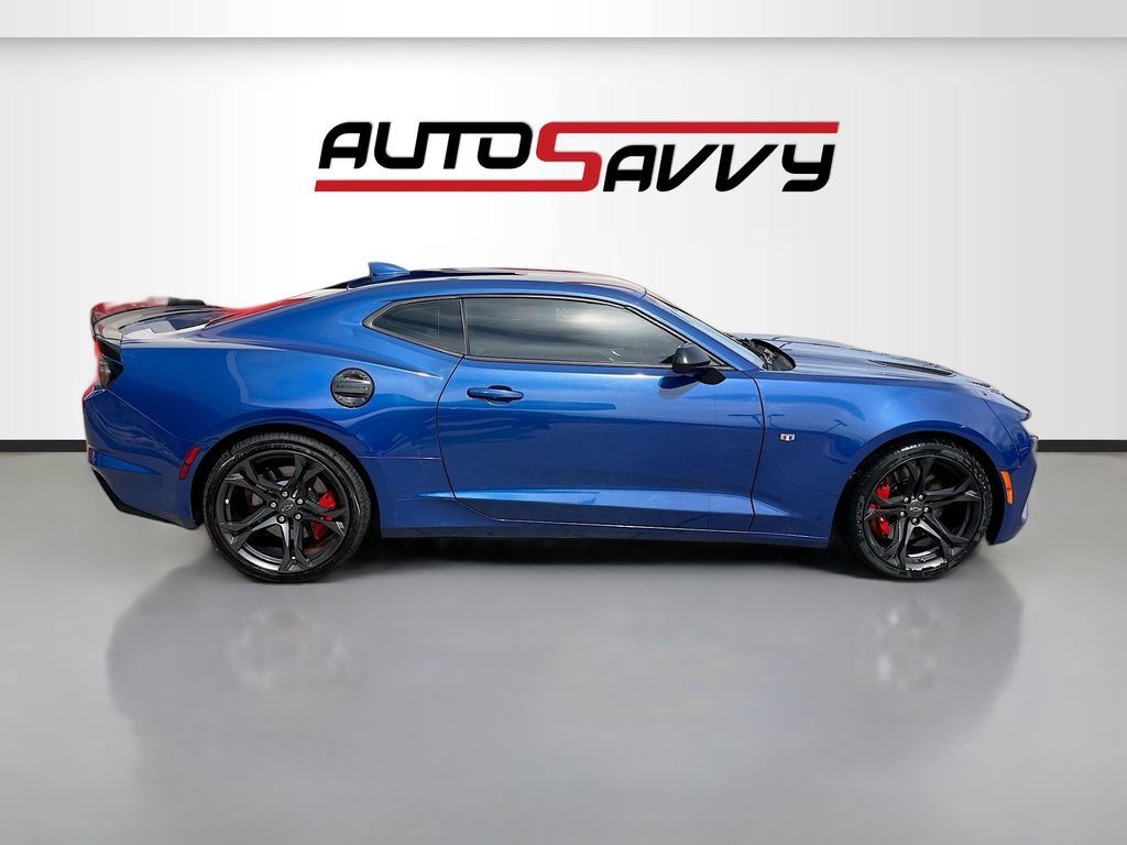 Used 2022 Chevrolet Camaro SS RWD image 8