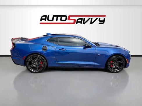 Used 2022 Chevrolet Camaro SS RWD image 8