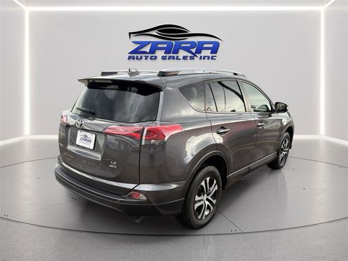 Used 2018 Toyota RAV4 LE w/ All Weather Liner Package AWD/4WD image 7