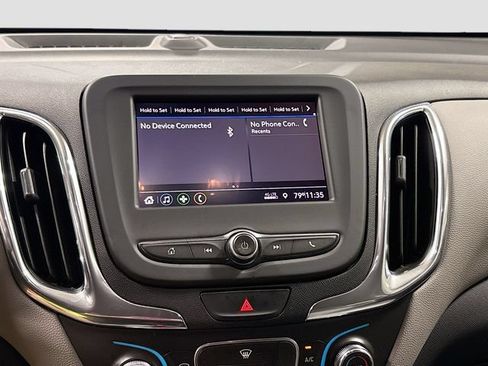 Used 2020 Chevrolet Equinox LS w/ LS Convenience Package FWD image 14