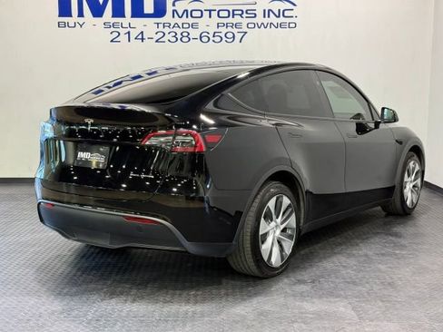 Used 2023 Tesla Model Y Long Range image 6