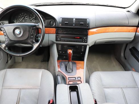 Used 2002 BMW 530i Sedan image 23