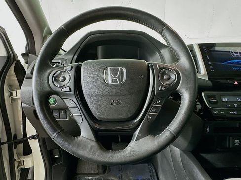 Used 2018 Honda Ridgeline RTL-E image 16
