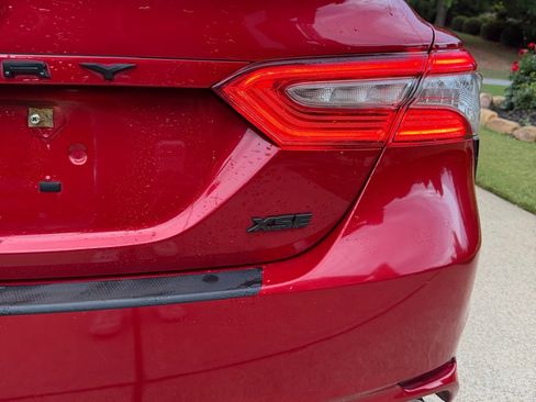 Used 2019 Toyota Camry XSE FWD image 20