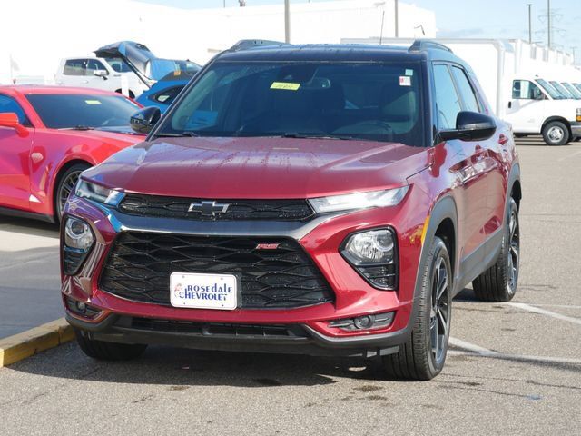Used 2022 Chevrolet TrailBlazer RS w/ Technology Package AWD/4WD image 3