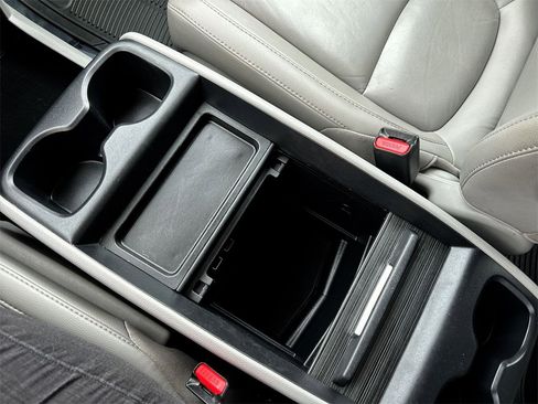 Used 2020 Honda Odyssey Touring image 21