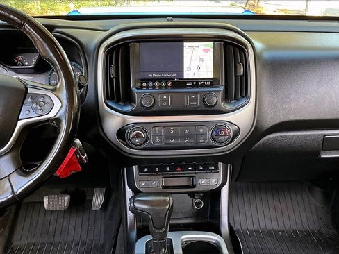 Used 2019 Chevrolet Colorado ZR2 image 9