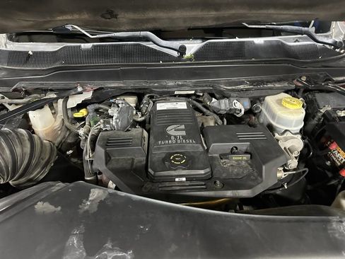 Used 2019 RAM 2500 Limited AWD/4WD image 22