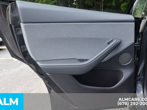 Used 2026 Tesla Model Y AWD image 17