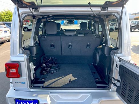 Used 2024 Jeep Wrangler High Altitude image 21