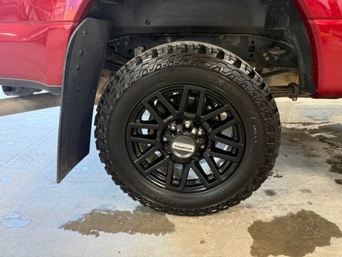 Used 2019 Ford F350 Lariat AWD/4WD image 5